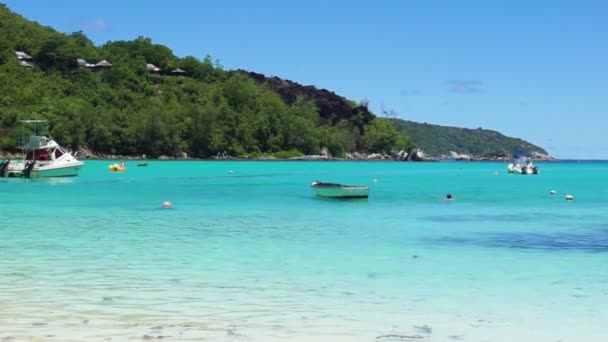 Praia das Seychelles — Vídeo de Stock