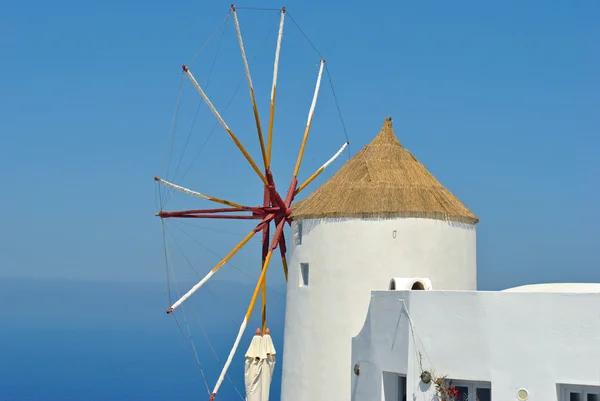 Ανεμόμυλος νησί Σαντορίνη — Φωτογραφία Αρχείου