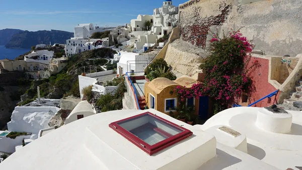 View over small oia village on santorini island — Stock Photo, Image