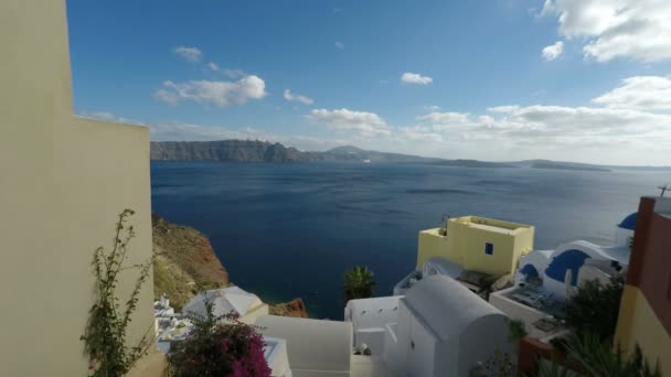 panoramique zoom du village oia sur santorini 