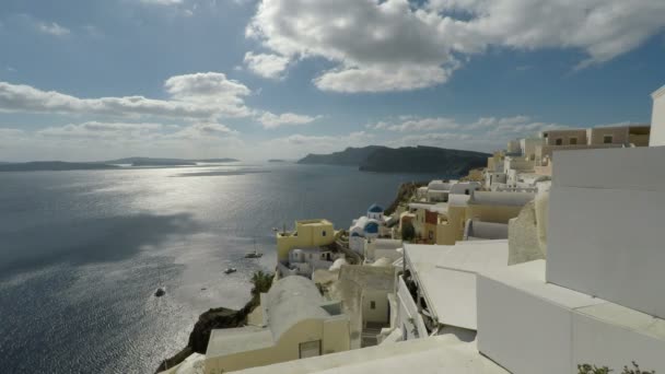 panoramique zoom sur oia village sur santorini 