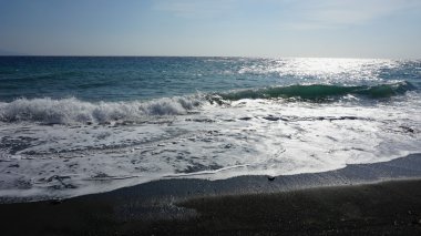 volkanik kamari beach santorini siland üzerinde