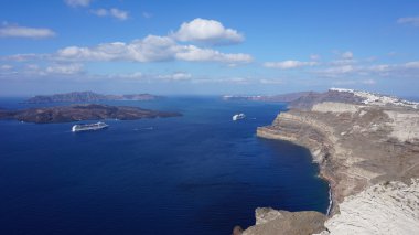 volcan caldera, athinios görünümünü santorini üzerinde