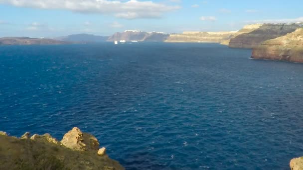 Coast of santorini island in greece — Stock Video