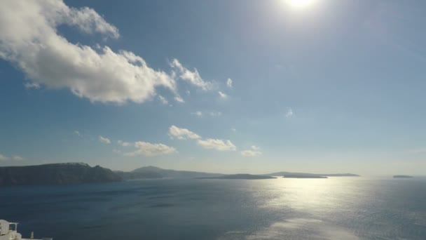 Vila de Oia na ilha de Santorini — Vídeo de Stock