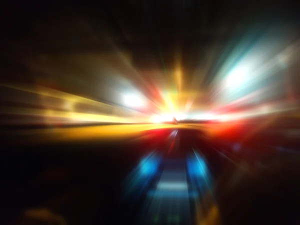 Movimiento de velocidad del coche en el camino nocturno — Foto de Stock