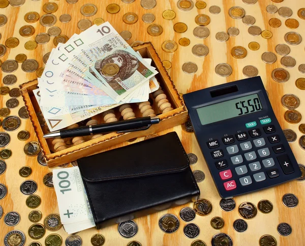 Abacus and polish money — Stock Photo, Image