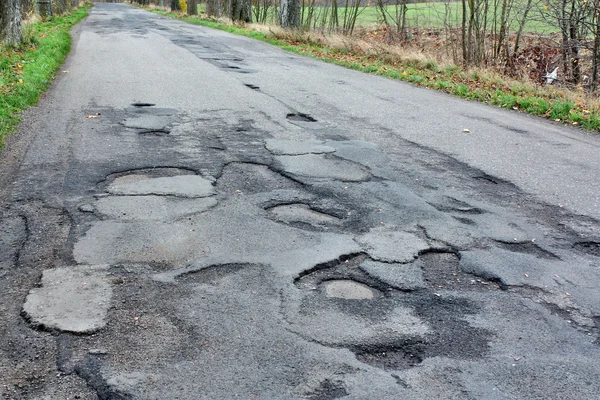 Mal asfalto de carretera — Foto de Stock