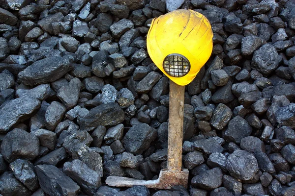 Szén bányászat és eszközök — Stock Fotó