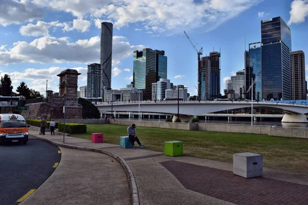 Brisbane Queensland Australia Septiembre 2017 Rascacielos Modernos Cristal Con Meriton — Foto de Stock