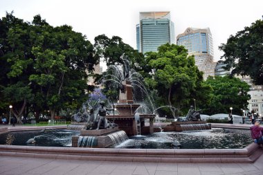 Sydney, New South Wales, Avustralya, - 23 Ekim 2017: Sydney Kraliyet Botanik Bahçesinde inanılmaz bir anıt