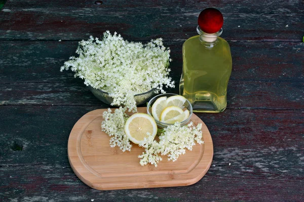 Syrup of flowers elderberry — Stock Photo, Image