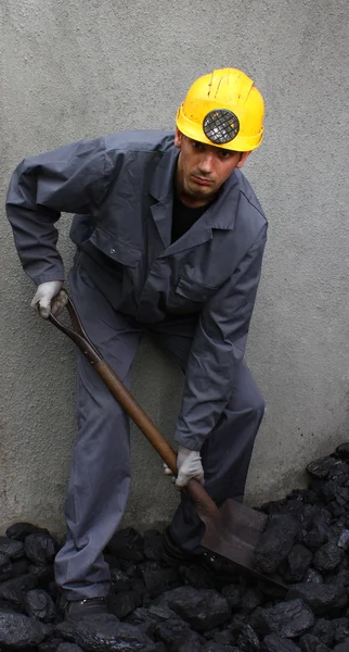 Working with loading coal miner — Stock Photo, Image