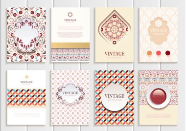 Vintage tarzı broşürleri hisse senedi vektör kümesi