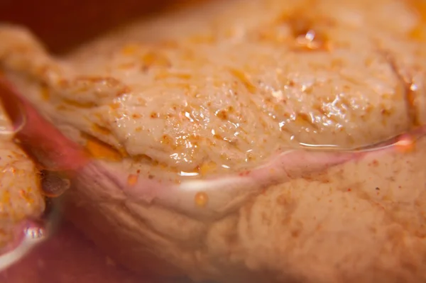 Breast of chicken in the sauce — Stock Photo, Image