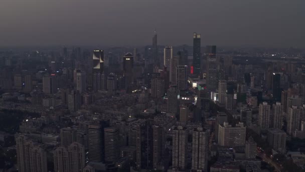 Nocna scena miasta Nanjing, Jiangsu, Chiny. — Wideo stockowe