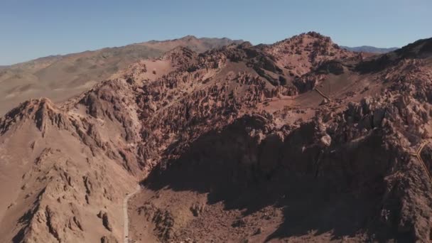 Deserto Árido Pedras Estranhas — Vídeo de Stock