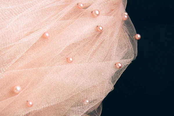 Beau Tulle Rose Avec Des Perles Brillantes Sur Fond Noir — Photo