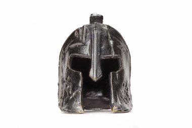 Metal bir kask. Spartalılar 'ın kaskı. Savaşçılar Miğferi