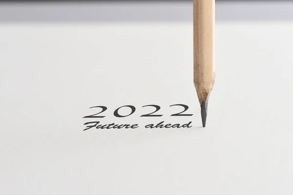 2022 Μελλοντική Λέξη Μπροστά Μολύβι Λευκό Χαρτί Ξεκινήστε Την Έννοια — Φωτογραφία Αρχείου