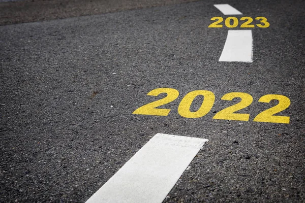 2022 2023 Camino Asfalto Negro Líneas Marcado Blancas Comience Feliz — Foto de Stock