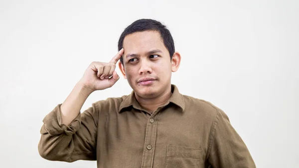 Rosto Sorridente Expressão Homem Asiático Malaio Apontando Para Cabeça Pensar — Fotografia de Stock