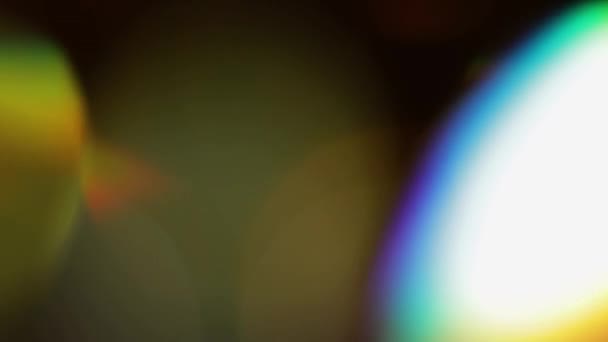 Işık sızıntısı 4K görüntü, mercek parıltısı bokeh örtüleri, alev arka planı, Flash ışınları etkisi — Stok video