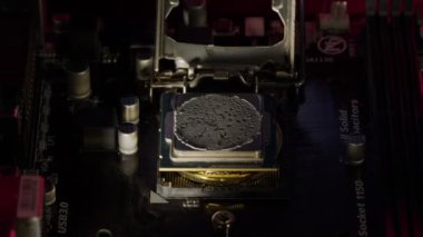 Bitcoin BTC ve işlemci dijital teknolojinin merkezi işlemcisi pc ana kart, madencilik kripto para