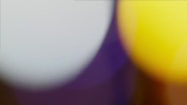 Çok renkli ışık siyah arkaplanda 4km 'lik görüntü sızdırıyor, lens stüdyolarında patlama patlaması.