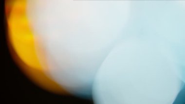 Işık sızıntısı 4K görüntü, mercek parıltısı bokeh örtüleri, alev arka planı, Flash ışınları etkisi