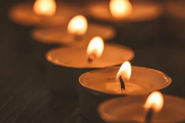 Vela Fundo Fogo Chama Escura Celebração Luz Velas — Fotografia de Stock