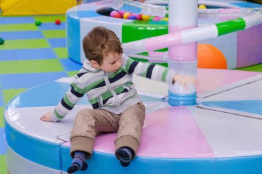 Çocuk oyunu, oyun bahçesi, plastik açık hava..