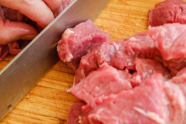 Et, taze yemek, tahta dilimi, mutfak..