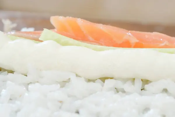 Sushi Roll Owoce Morza Ryż Ryba Smaczny Japoński — Zdjęcie stockowe