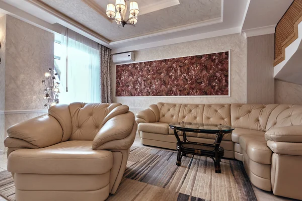woonkamer met een mooi interieur — Stockfoto © OxanaS #114529196 woonkamer met een mooi interieur — Stockfoto © OxanaS #114529196