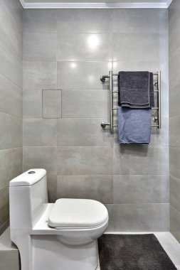 İçi güzel olan tuvalet.