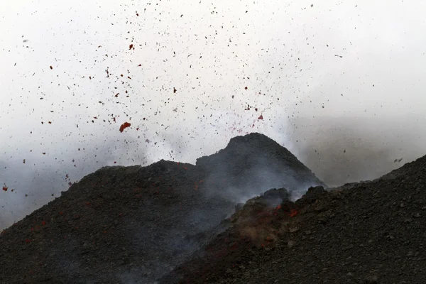 Erupción del volcán — Foto de Stock