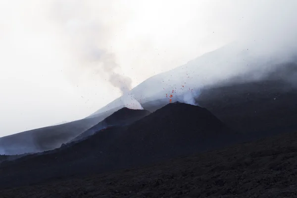 Volcano eruption — Stock Photo, Image