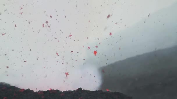 Explosão de lava — Vídeo de Stock