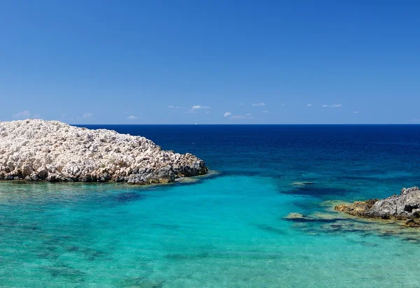 Fantastiska emerald sicilianska kustlinjen, Sicilien, vykort, panoramautsikt över nice bay på Sicilien, strandlinje, sicilianska natur, Sicilien, Italien — Stockfoto