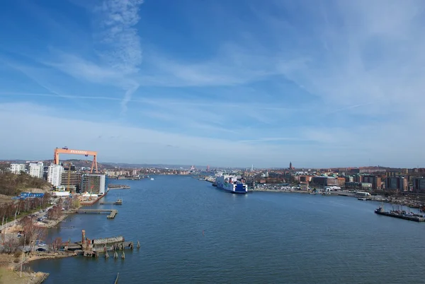 Göteborg, İsveç - Nisan 8:Gothenburg İsveç ve önemli bir liman ikinci büyük kentidir. Renkli panoramain Gothenburg, İsveç görünümünü. Gothenburg panorama. Panoramik Gothenburg