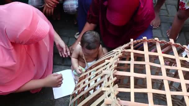 Tedhak Siten Uma Série Procissões Tradicionais Tradicionais Terras Javanesas Que — Vídeo de Stock