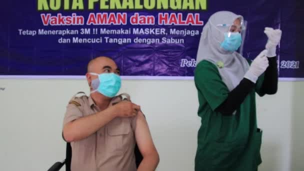 Mass Covid Vaccinatie Activiteiten Uitgevoerd Door Overheid Pekalongan Indonesië Januari — Stockvideo