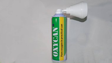 Oksijen tüplerindeki saf oksijen, taşınabilir oksijen tüpleri, 9 Temmuz 2021 'de Covid, Batang, Endonezya ile sağlıklı bir vücudun korunmasına yardımcı olur.