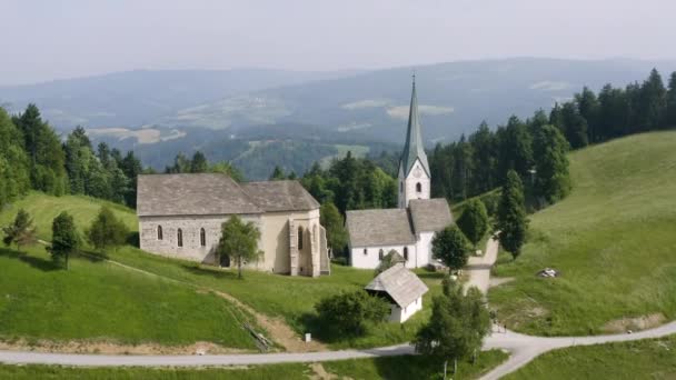 Slovenya Nın Prevalje Kentindeki Uzak Bir Doğa Bölgesindeki Küçük Bir — Stok video