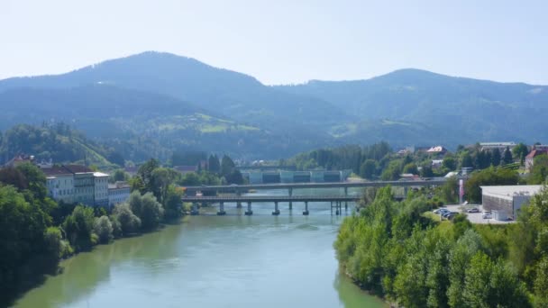 Drava Nehri Üzerindeki Binaların Ana Köprülerin Barajın Havadan Görüntüsü Uzaktan — Stok video