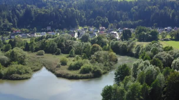 Estate Islands Dravograd Europe Slovenia Aerial Tilt — Stock Video