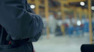 Gözetmen geçti silah ile