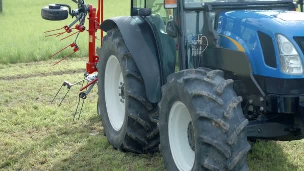 Виставка сільськогосподарської техніки в Словенії — стокове відео