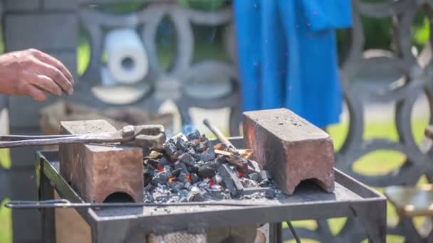 Preparation the firebox on rustic fair — Stock Video